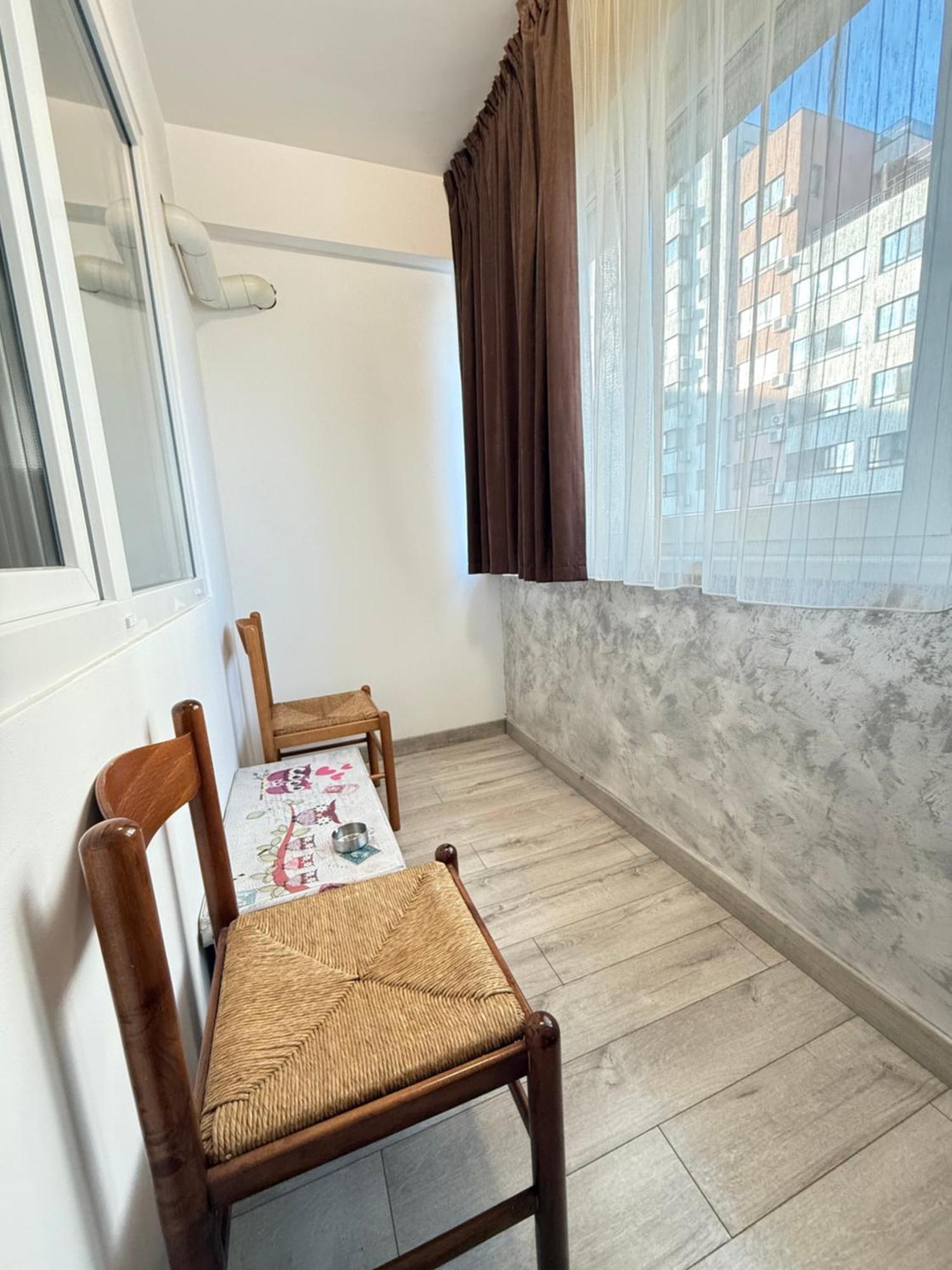 Smart Stay Studio With Free Parking ยาช ภายนอก รูปภาพ